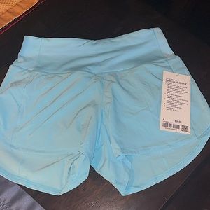 Lululemon speed up HR short 4" *lined
